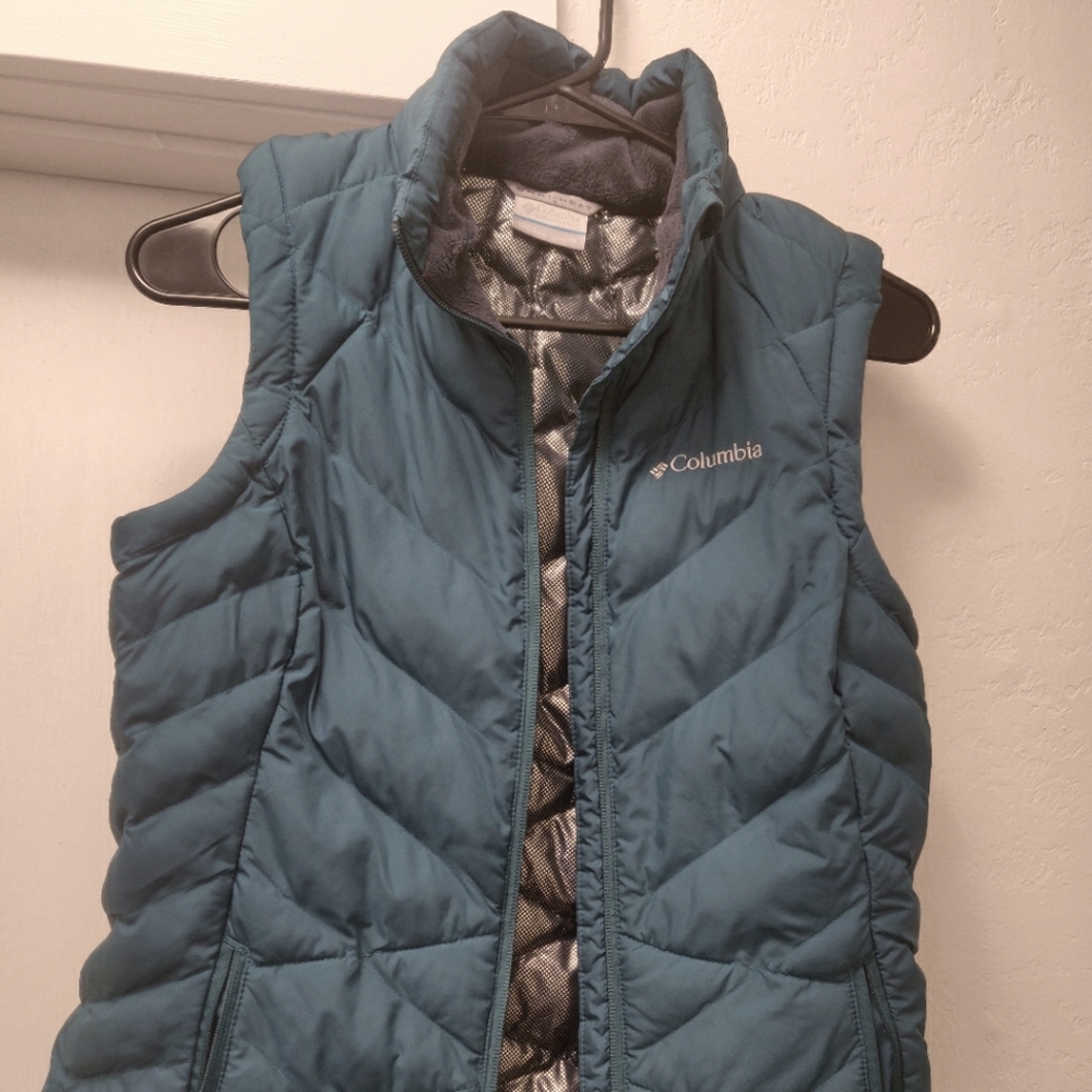 Columbia Vest